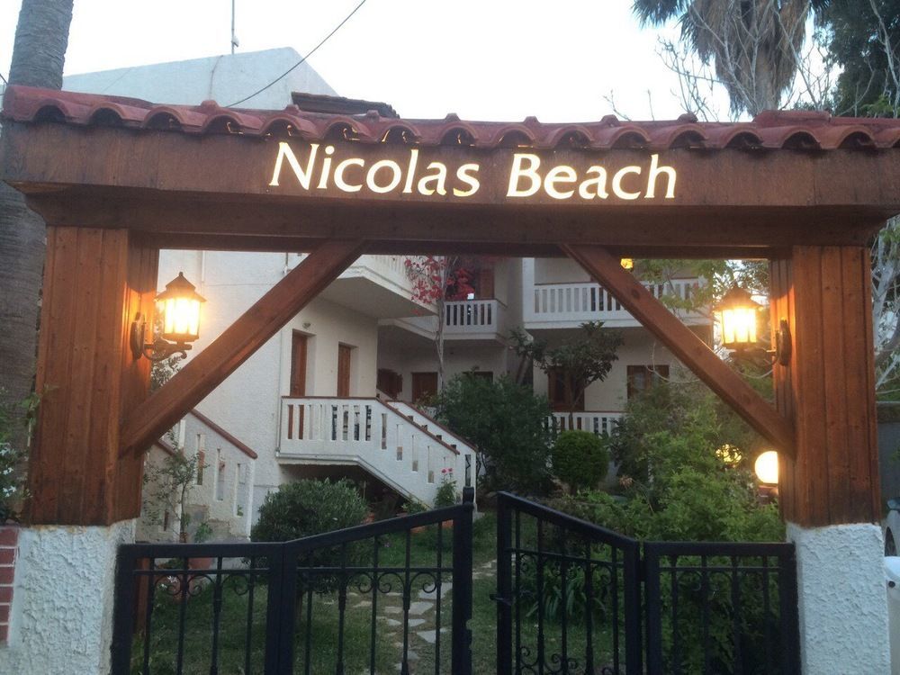 Nicolas Beach Palaiochora Luaran gambar